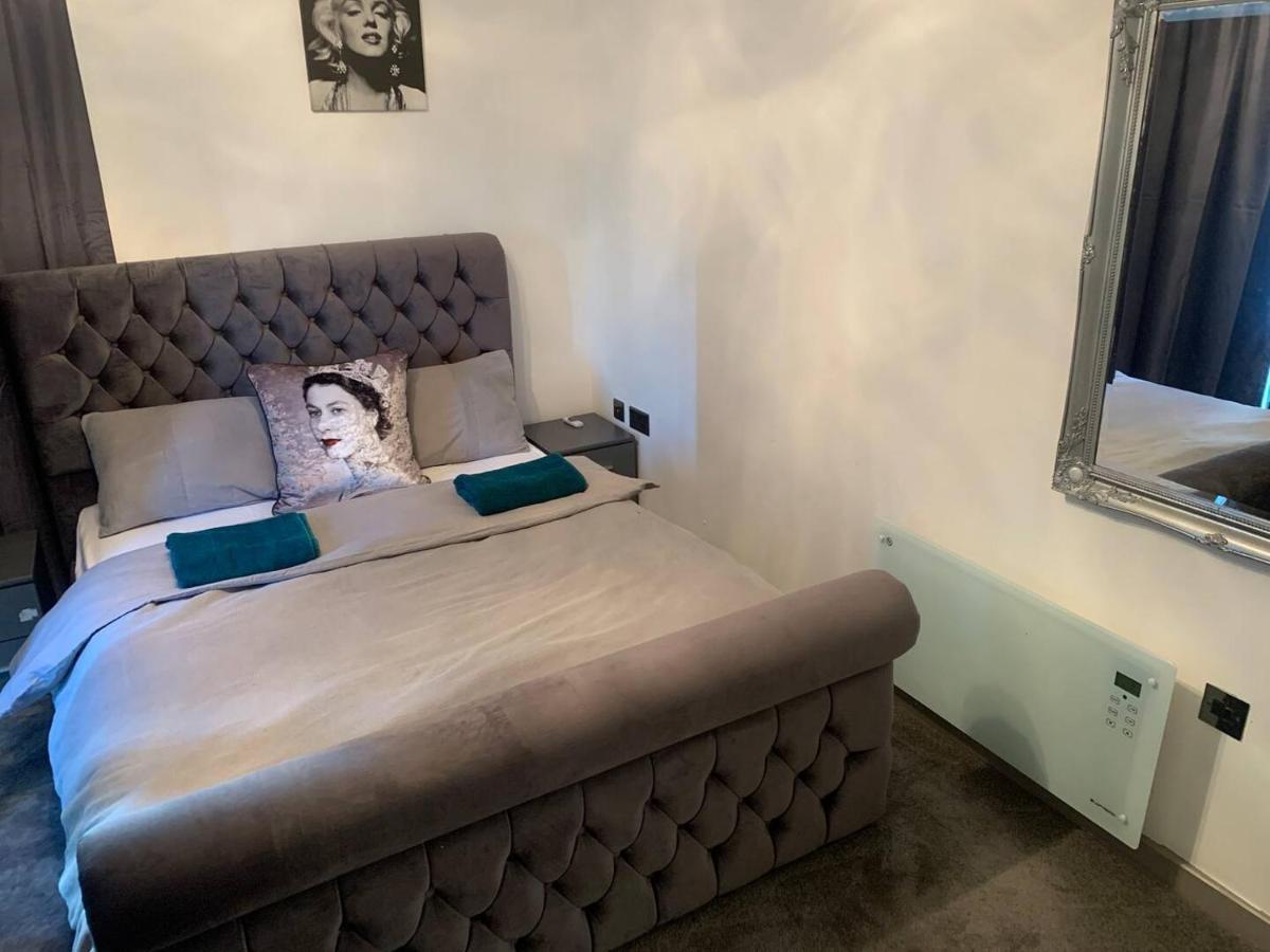 Westside Two Apartment Birmingham Bagian luar foto