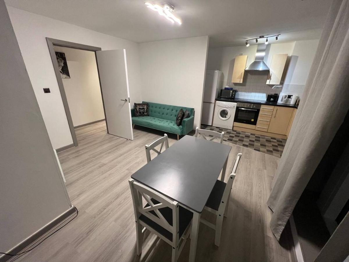 Westside Two Apartment Birmingham Bagian luar foto